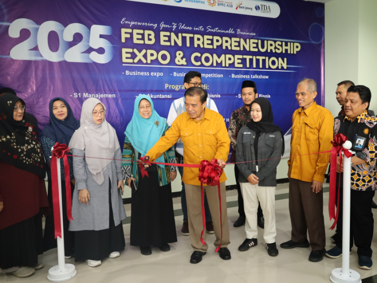 FEB UNIMUS GELAR FEB ENTREPRENEURSHIP EXPO & COMPETITION 2025, TAMPILKAN INOVASI DAN SEMANGAT WIRAUSAHA MAHASISWA