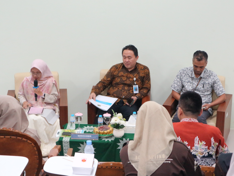 FEB Unimus Gelar Kuliah Umum “Nongki Fiskal” Bersama DJPb Jateng: Mengulik APBN dengan Cara Asik