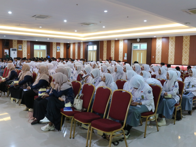 Campus Visit: SMK Muhammadiyah Cimanggu Kunjungi Universitas Muhammadiyah Semarang